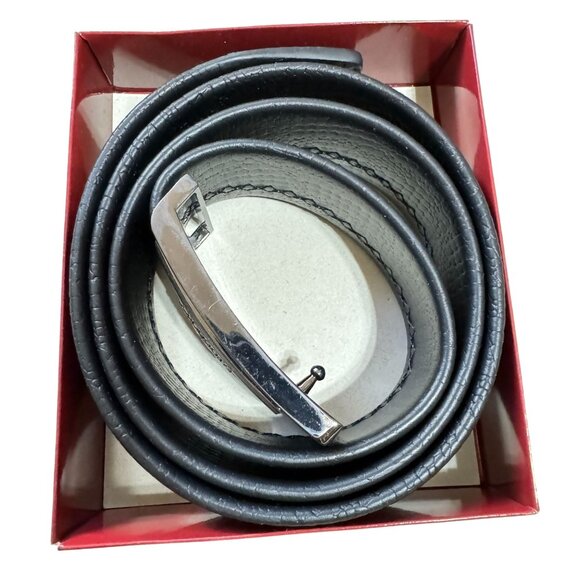 NWB NEW CROCODILE BLACK LEATHER BELT WITH BUCKLE SIZE 46"TEXTURED WITH BOX - Picture 2 of 6